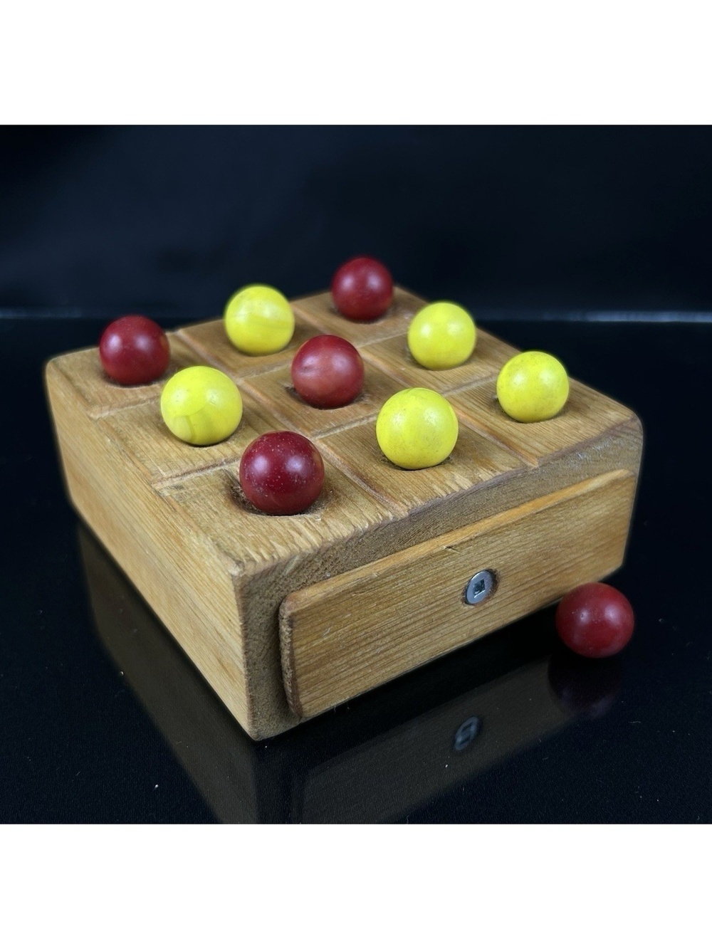 Vintage Handmade Tic-Tac-Toe Game Wooden With Yellow & Red Marbles 3.5"